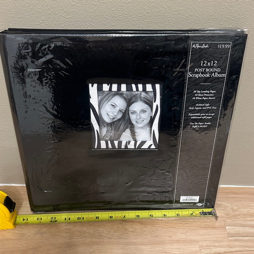 PIONEER Black Post Bound Scrapbook Album